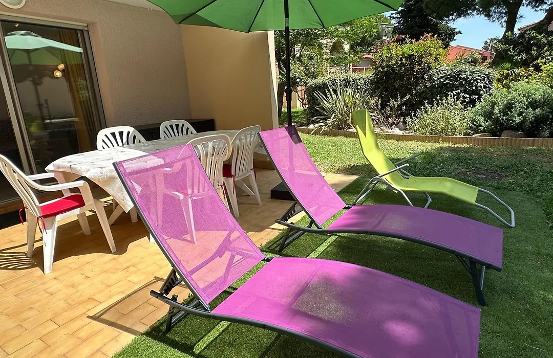T2 RDC à Canet en Roussillon Europa 4 pers ,piscine,clim, tennis, parking-1