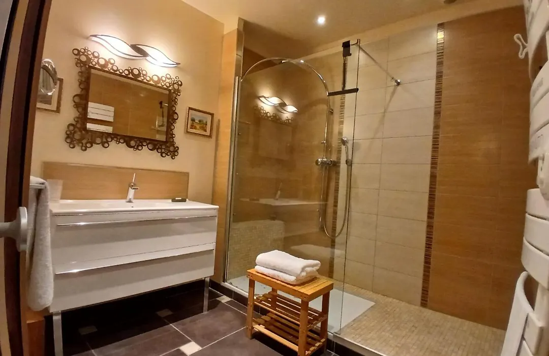 Véritable Suite d'Hotel!-1