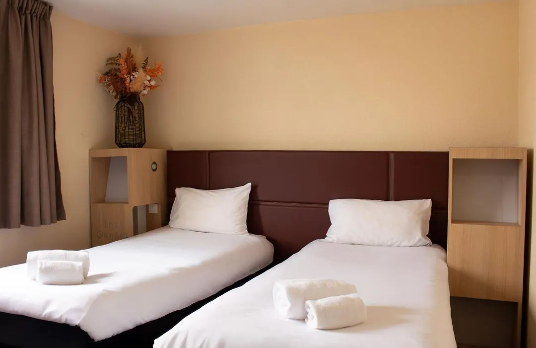 Hotel Restaurant Les Genets-1