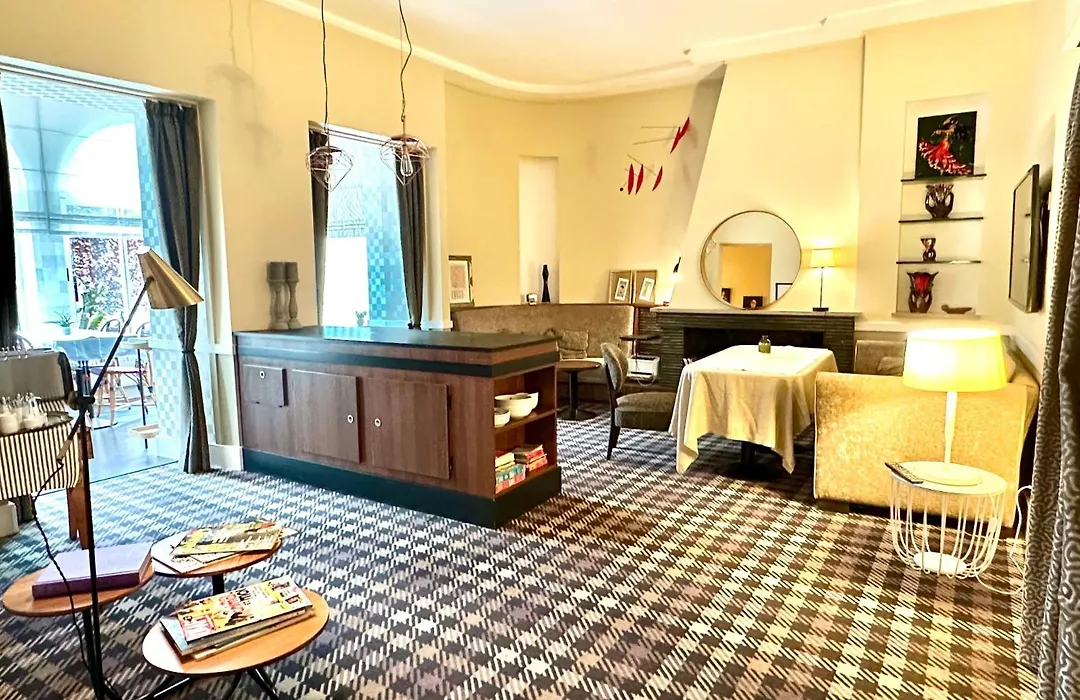 Hôtel jardin Le Pasteur-1
