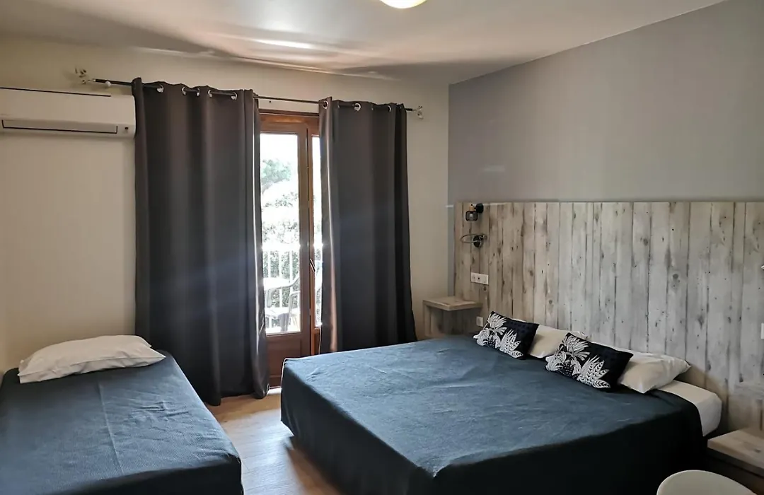 Hotel Cyrnea-1