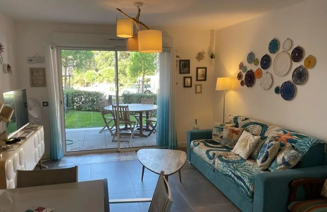 Appartement de standing avec jardin privatif, proche du lac et du centre, parking inclus - FR-1-239-583-1