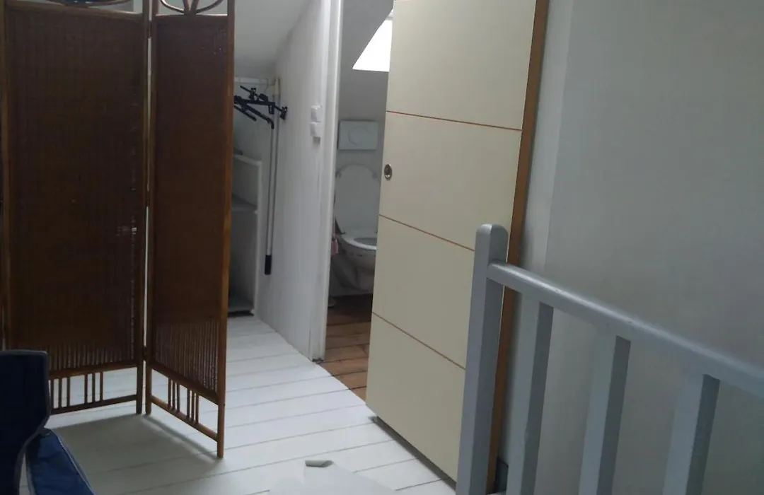 Appartement Dans Une Maison Privee-1