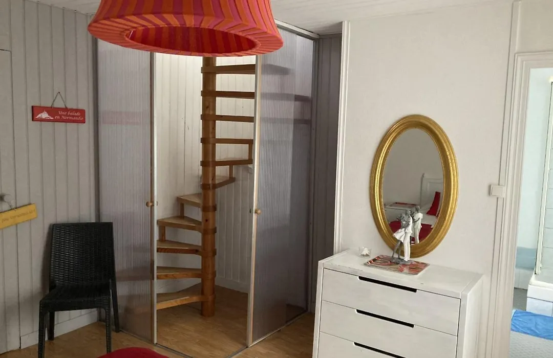 Duplex Atypique avec Terrasse à 400m de la Plage et du Centre - FR-1-361-333-1