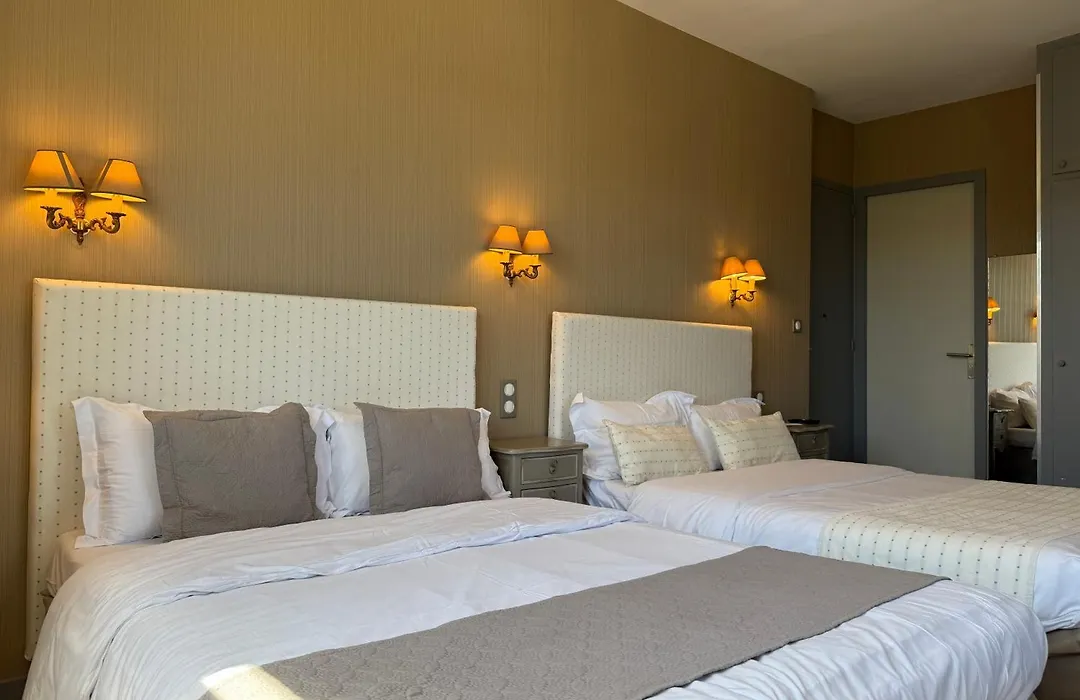 Hotel des Pins-1