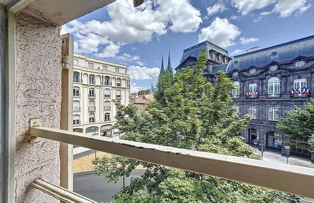 Tour d'Auvergne - Appartements en plein centre ville, proche de la cathédrale et de la place de Jaude-1
