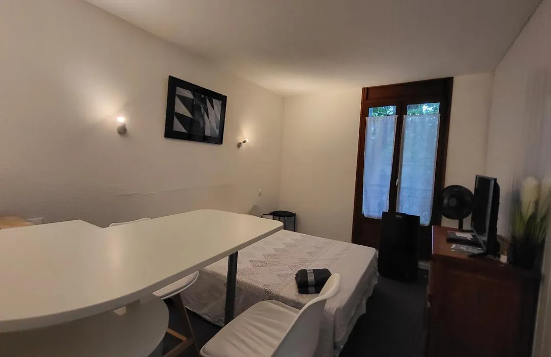 Residence Adele - Chambres d'Hôtes-1