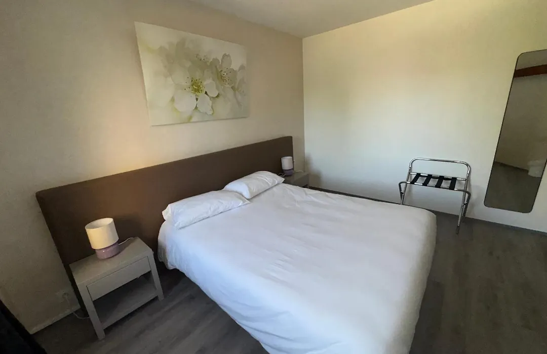 Hôtel Dupleix - Hyper centre - Réouverture-1