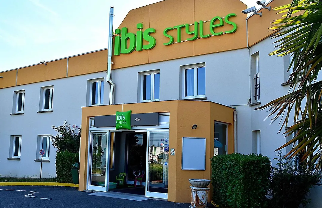 Ibis Styles Gien-1