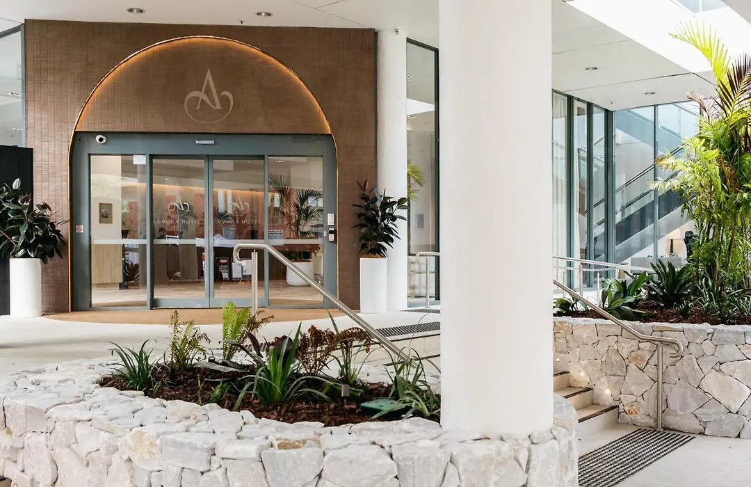 Amora Hotel Brisbane-1