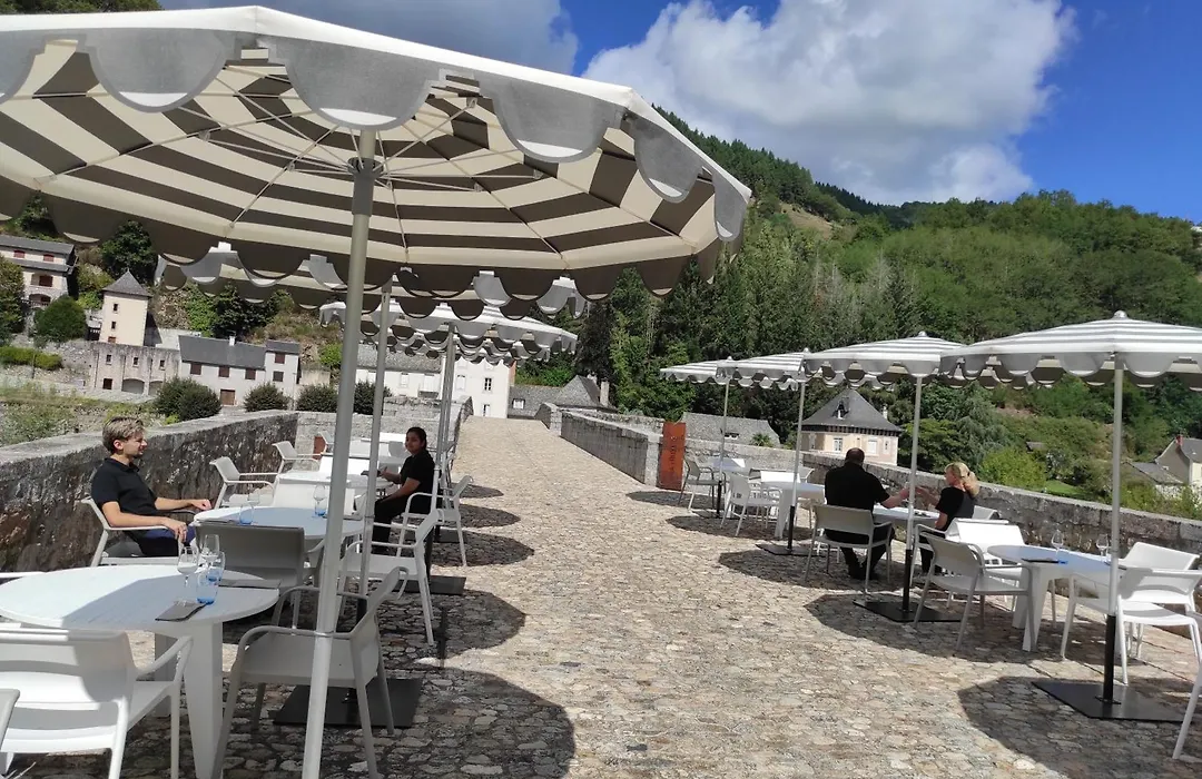 Hôtel La Rivière-1