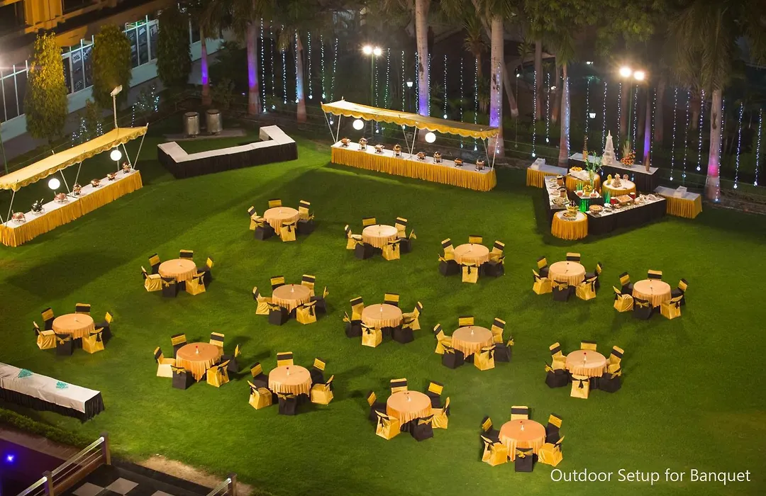 Hotel Clarks Shiraz-1