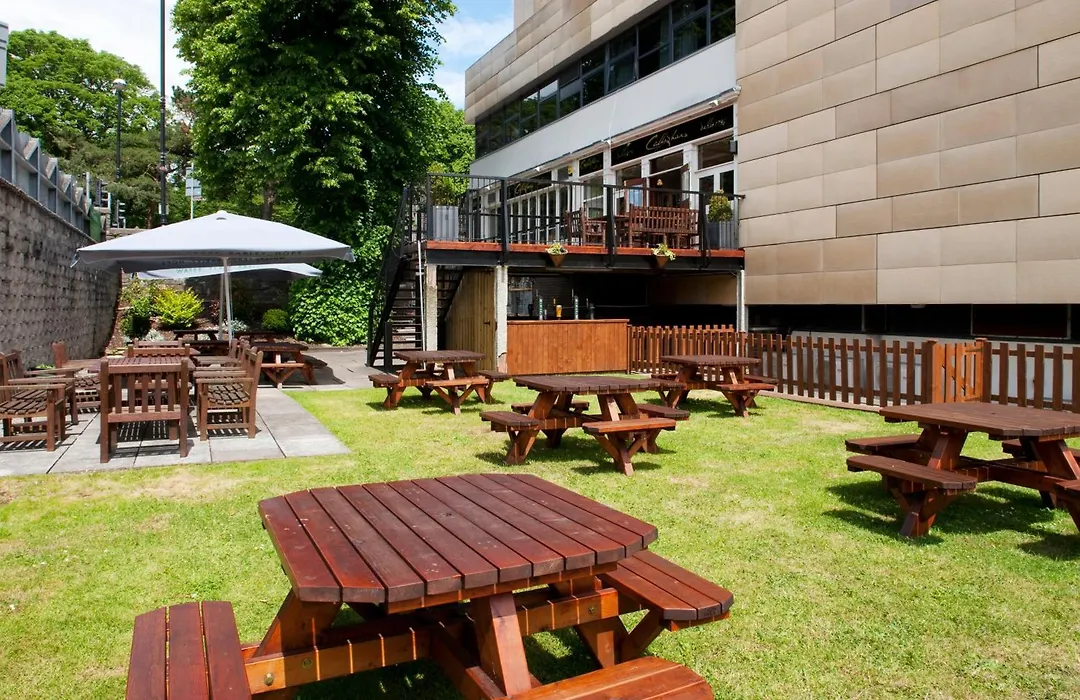 Holiday Inn Cardiff City Centre By Ihg-1