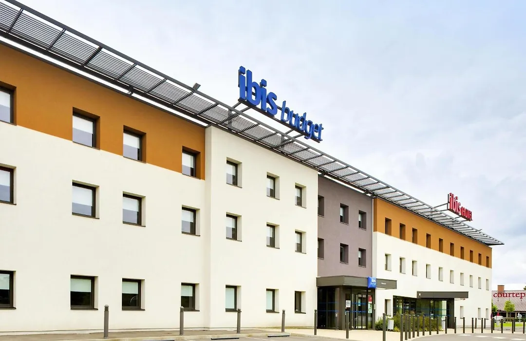 ibis budget Montceau les Mines-1