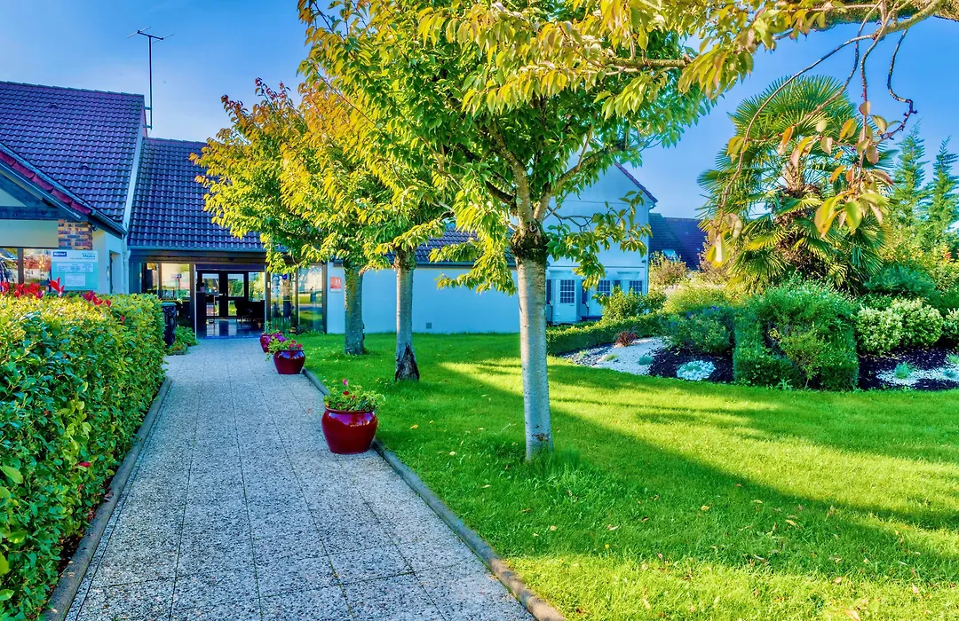 Kyriad Hotel Meaux-1