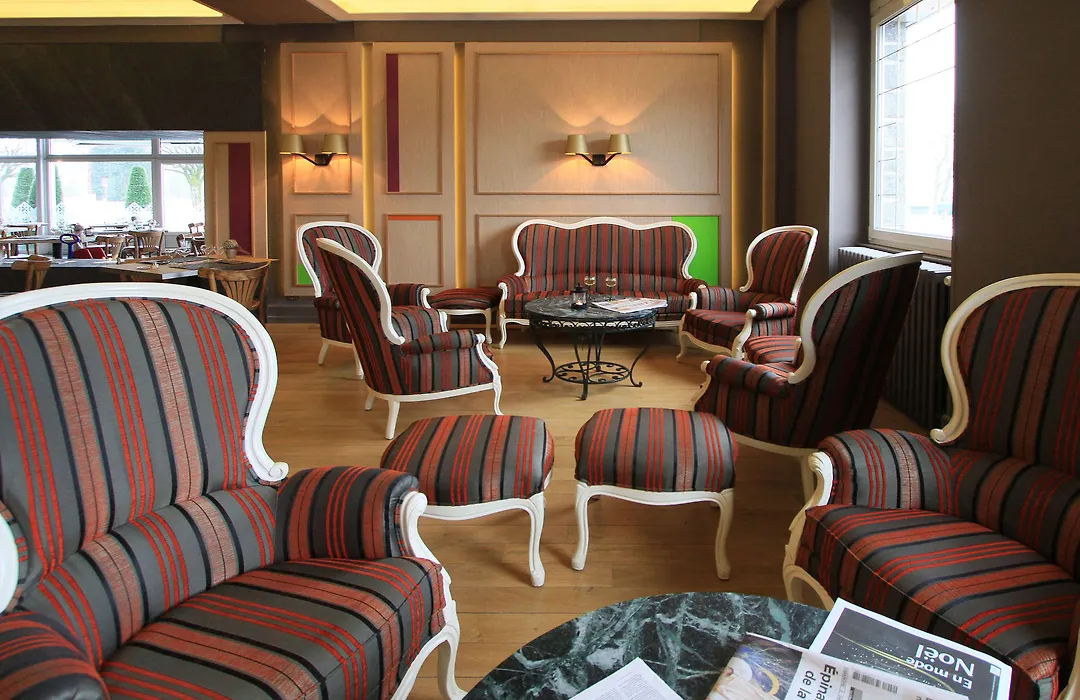 Hôtel De La Paix-1