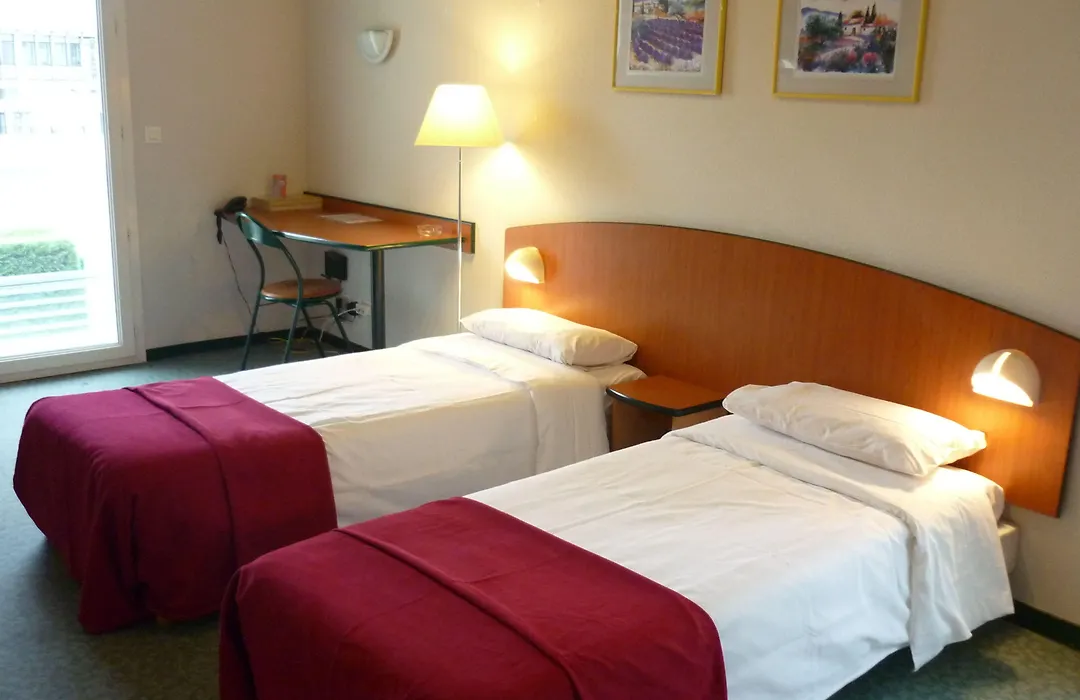 Appart'hotel Victoria Garden Pau-1