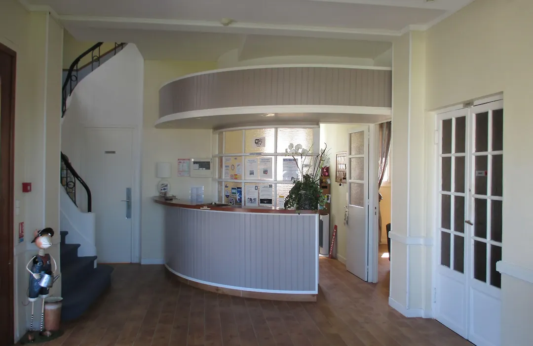 Hotel Belle Vue Royan-1