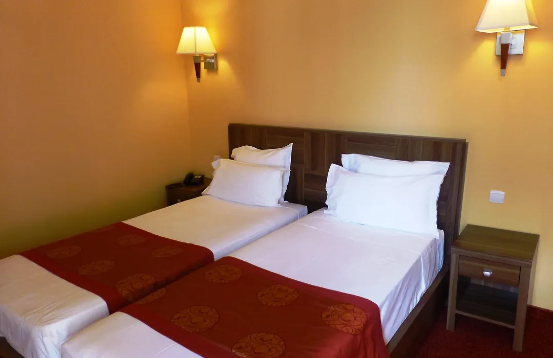 Hotel Capitole-1