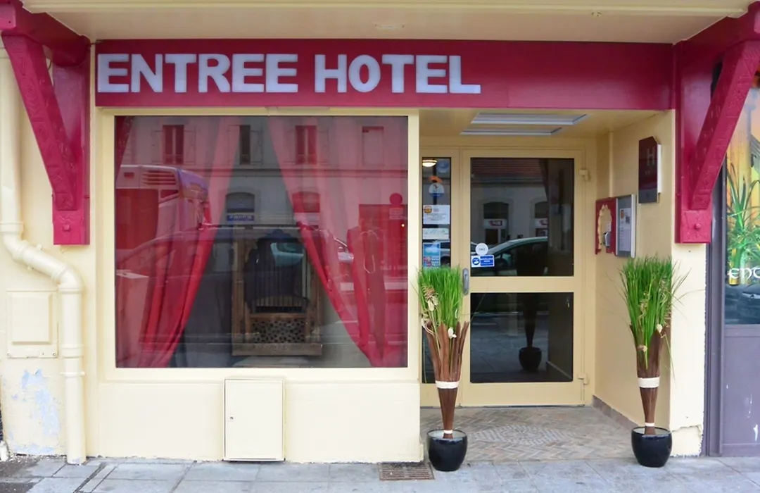 Hotel De La Gare-1