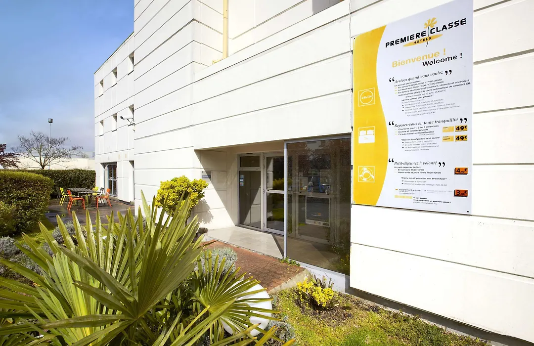 Premiere Classe Bordeaux Nord - Lac-1
