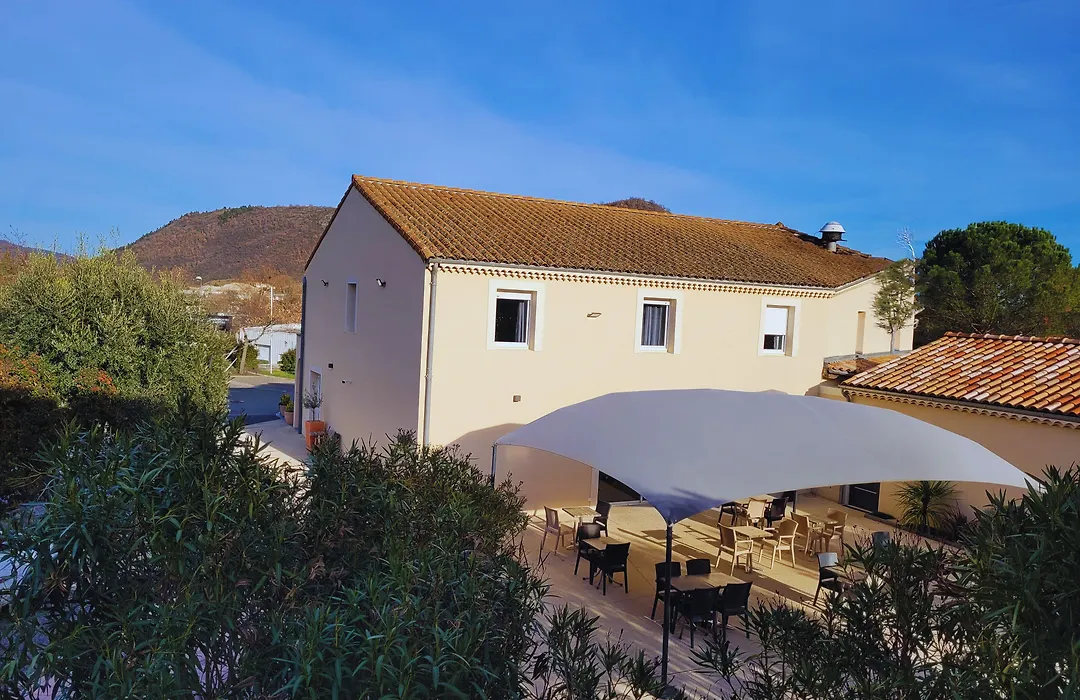 Hotel Restaurant Les Chataigniers-1