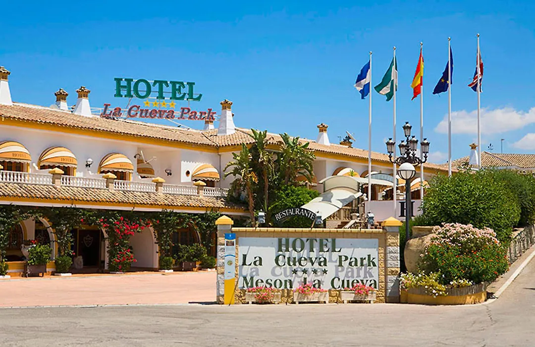 La Cueva Park-1
