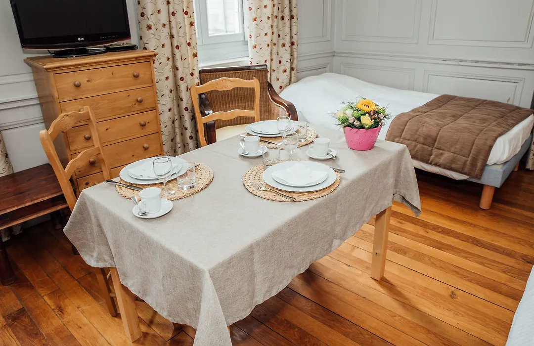 Appart Hotel Charles Sander-1
