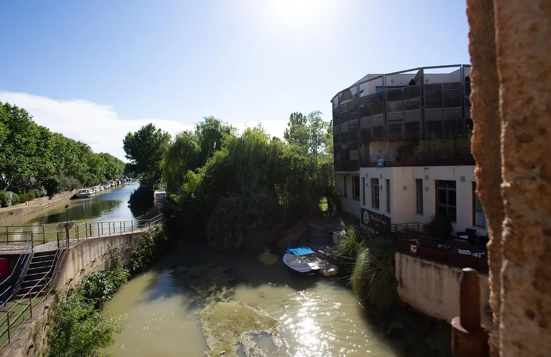 Ile du Gua Suites-1
