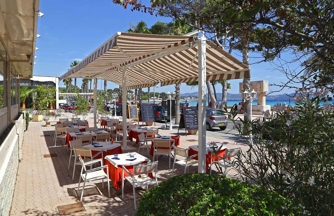 Hotel Restaurant Miramar L'orchidée-1