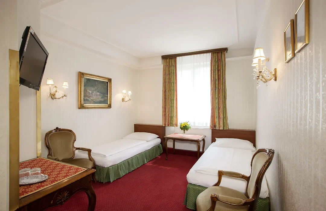 Hotel Pension Suzanne-1
