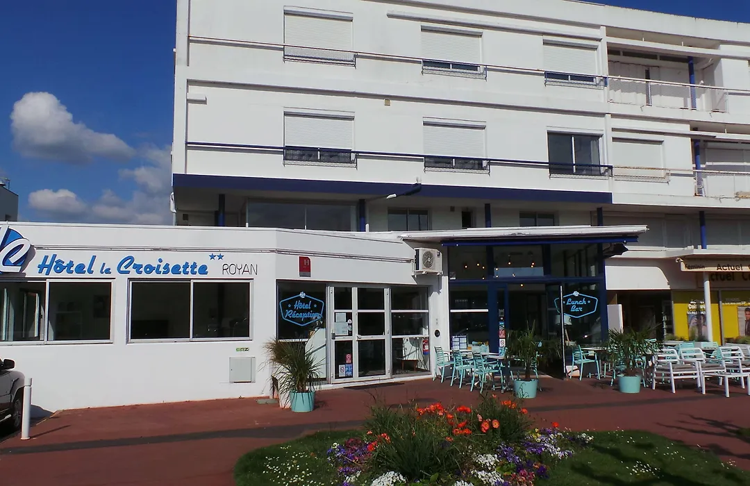 Hotel La Croisette&Restaurant Bistrot Gantier-1