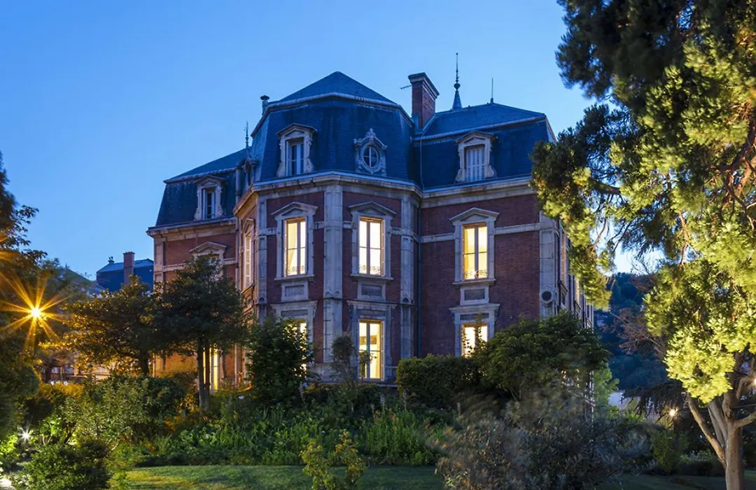 Logis Hotel Royal Saint-Mart-1