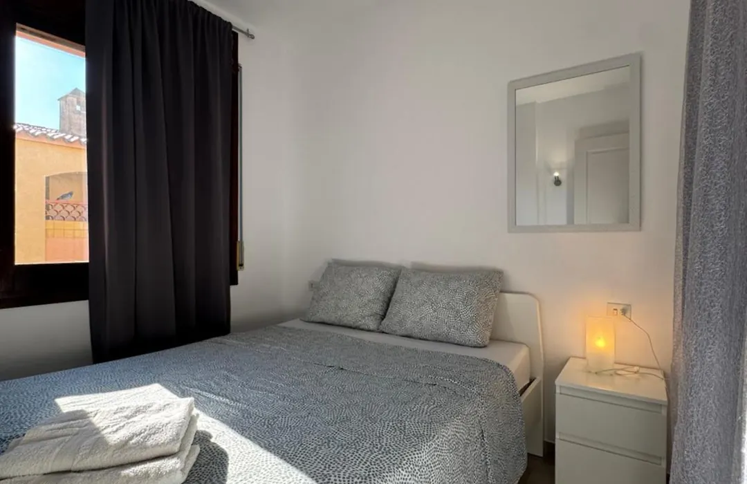 Modern cozy appartement Empuriabrava-1