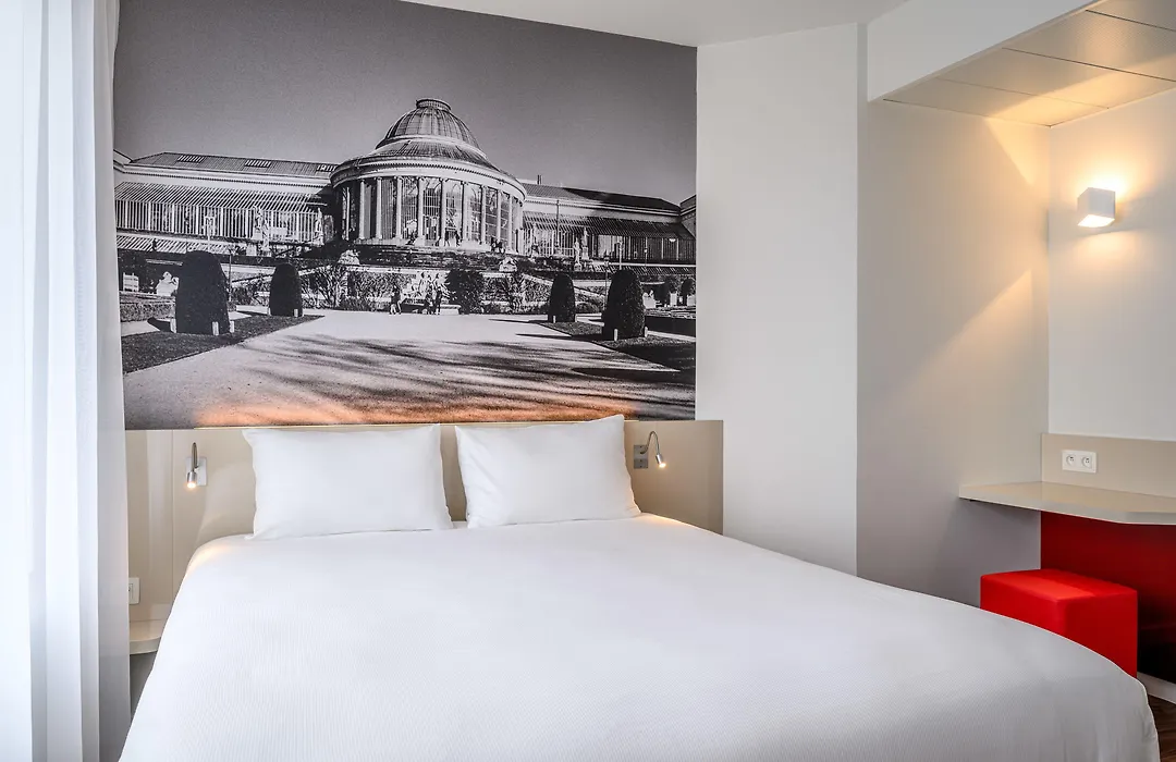 B&B HOTEL Brussels Centre Gare du Midi-1