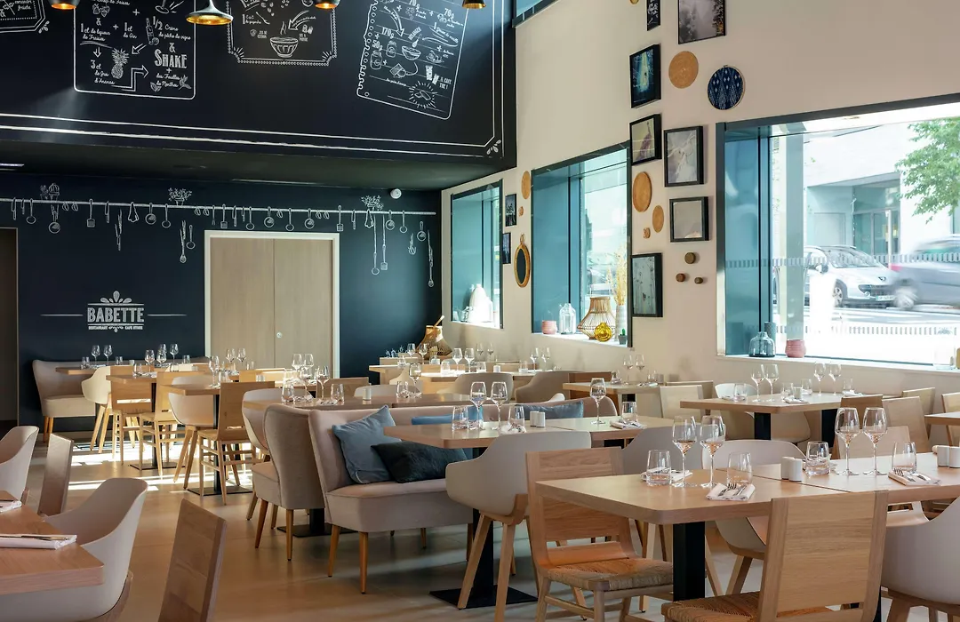 Hilton Garden Inn Paris Massy-1