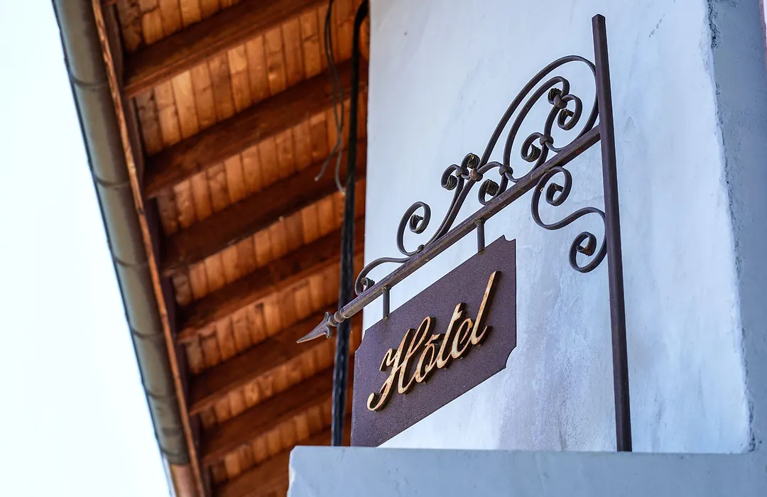 Hôtel Le Mouton Bleu-1