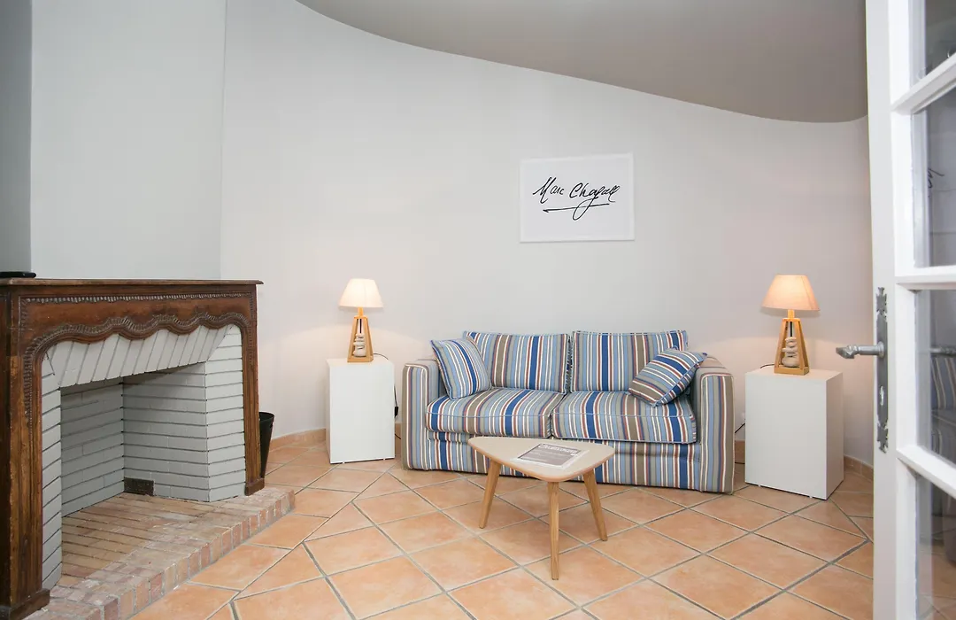 Le Relais Des Trois Mas-1