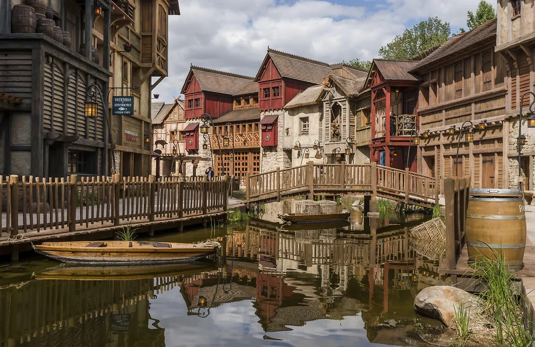 Les Quais De Lutece-1