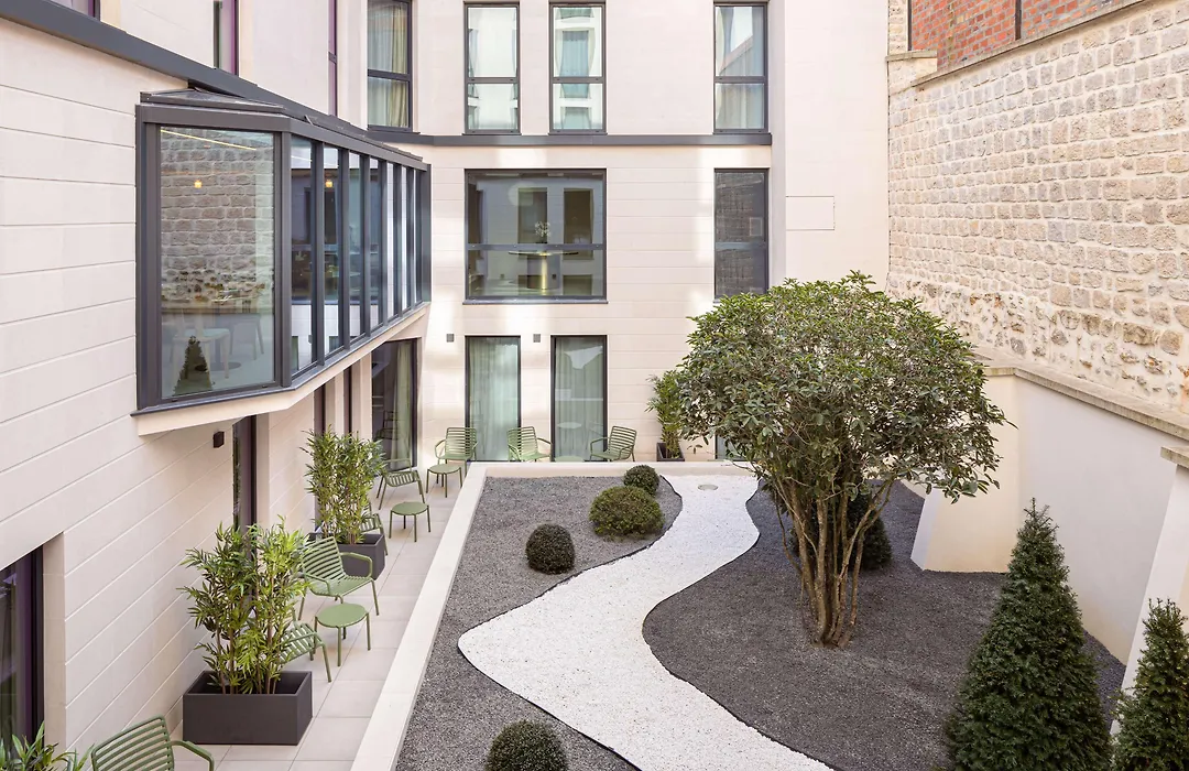 Hotel Yac Paris Clichy, A Member Of Radisson Individuals-1