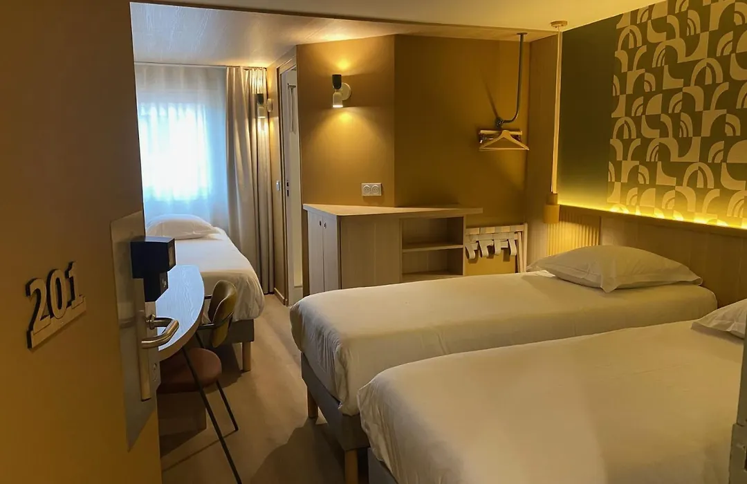 Brit Hotel Poitiers Beaulieu-1