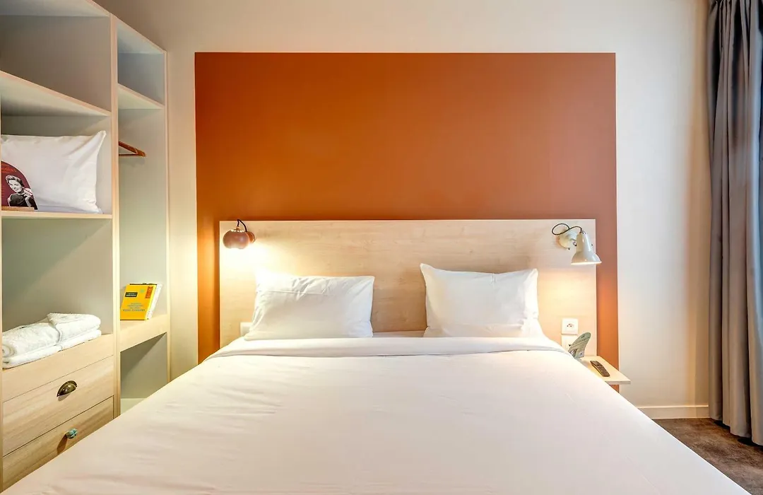 Hotel Paris Saint-Ouen-1