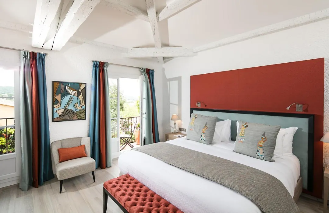 Hotel Byblos Saint-Tropez-1