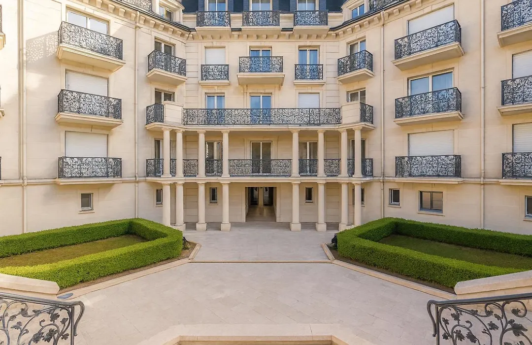 Deauville rez de jardin/Garden Floor-1