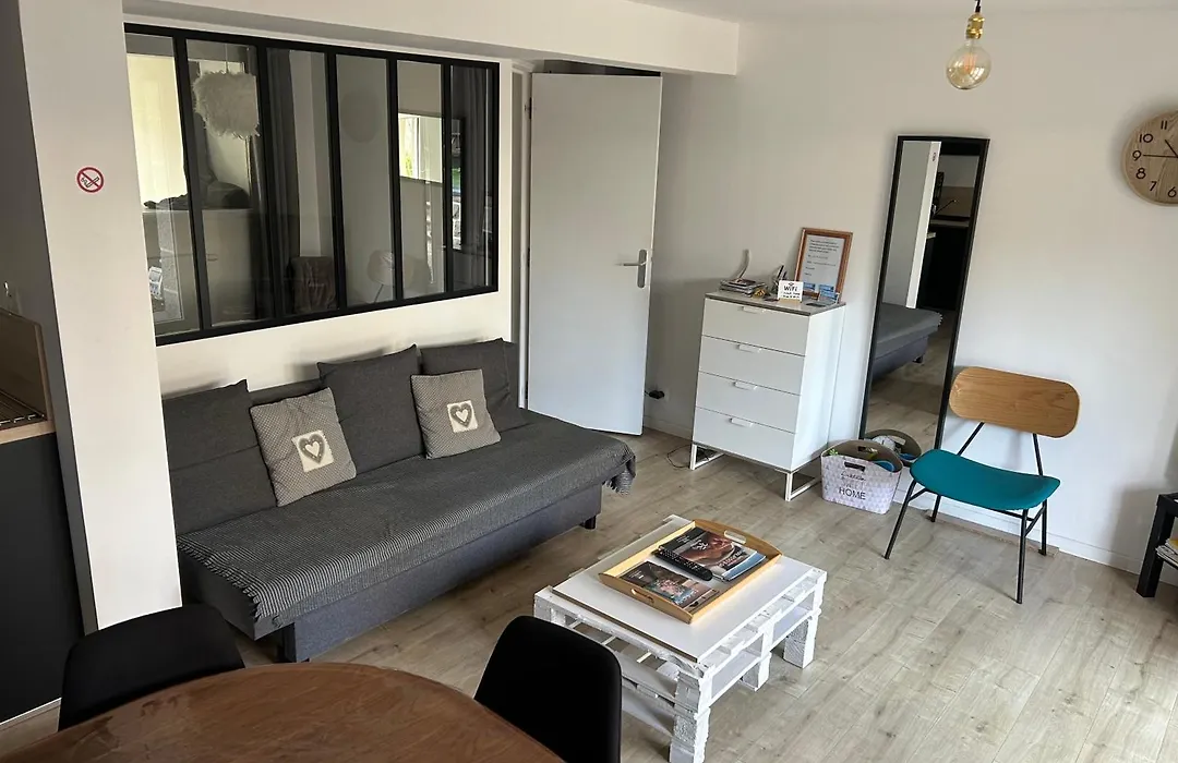 Appartement rez de jardin bord de mer (Sweet Home)-1