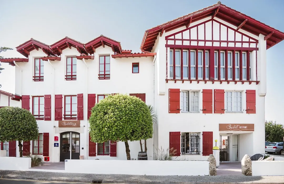 Hôtel Briketenia-1