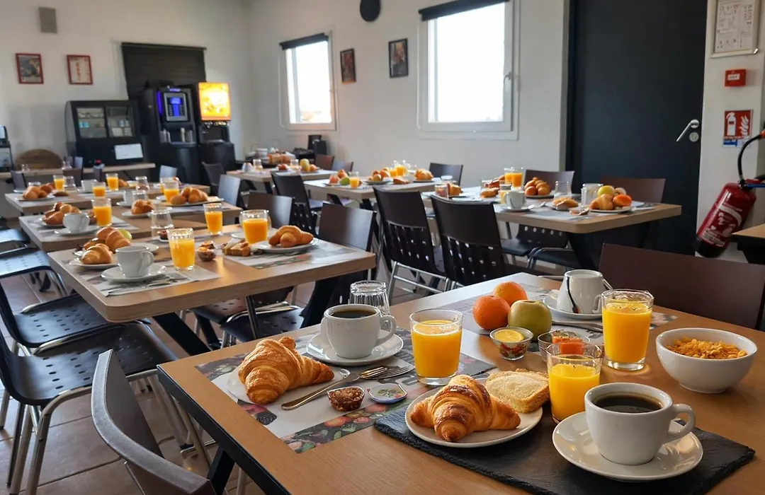 Enzo Hotels Chartres Mainvilliers-1