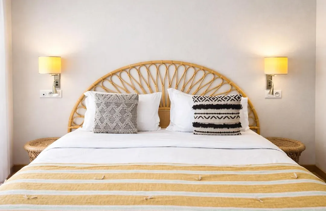 Irin Hotel-1