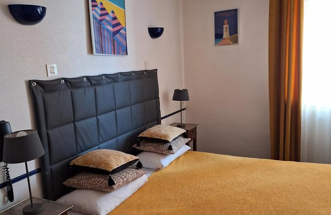 Hôtel Les Embruns Sables d'Olonne-1