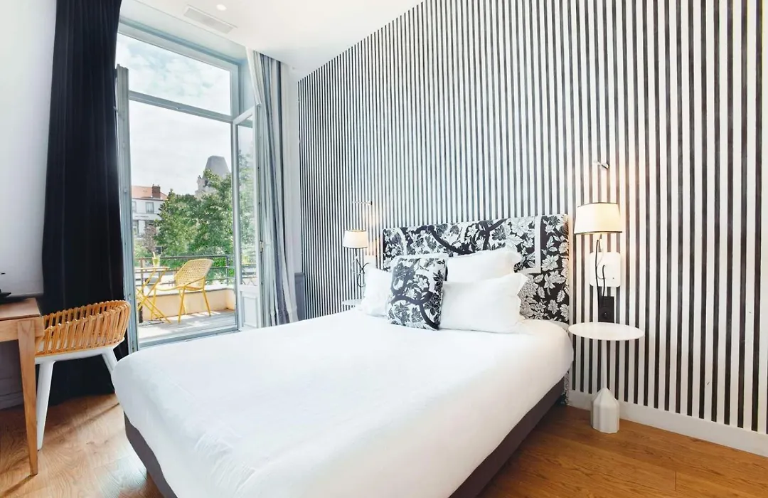 The Originals Boutique, Hôtel Le Lion, Clermont-Ferrand-1